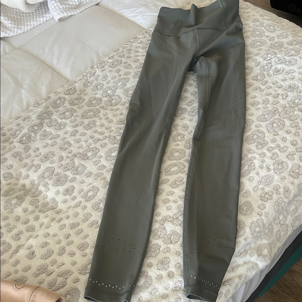 Lululemon sage green leggings size 2